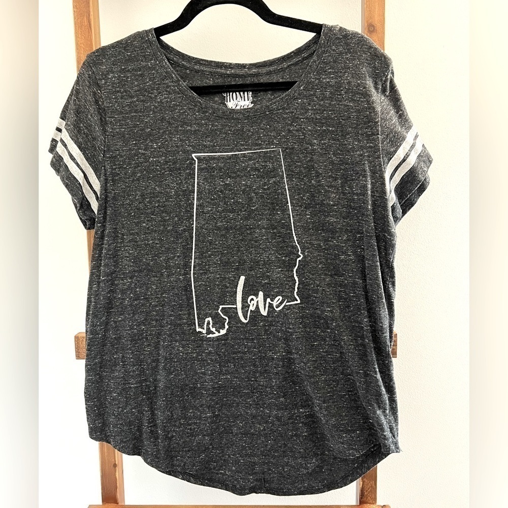 Women’s Medium Alabama T-shirt